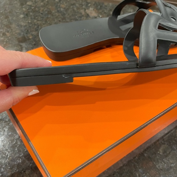 Hermes Aloha Sandals - Picture 7 of 12